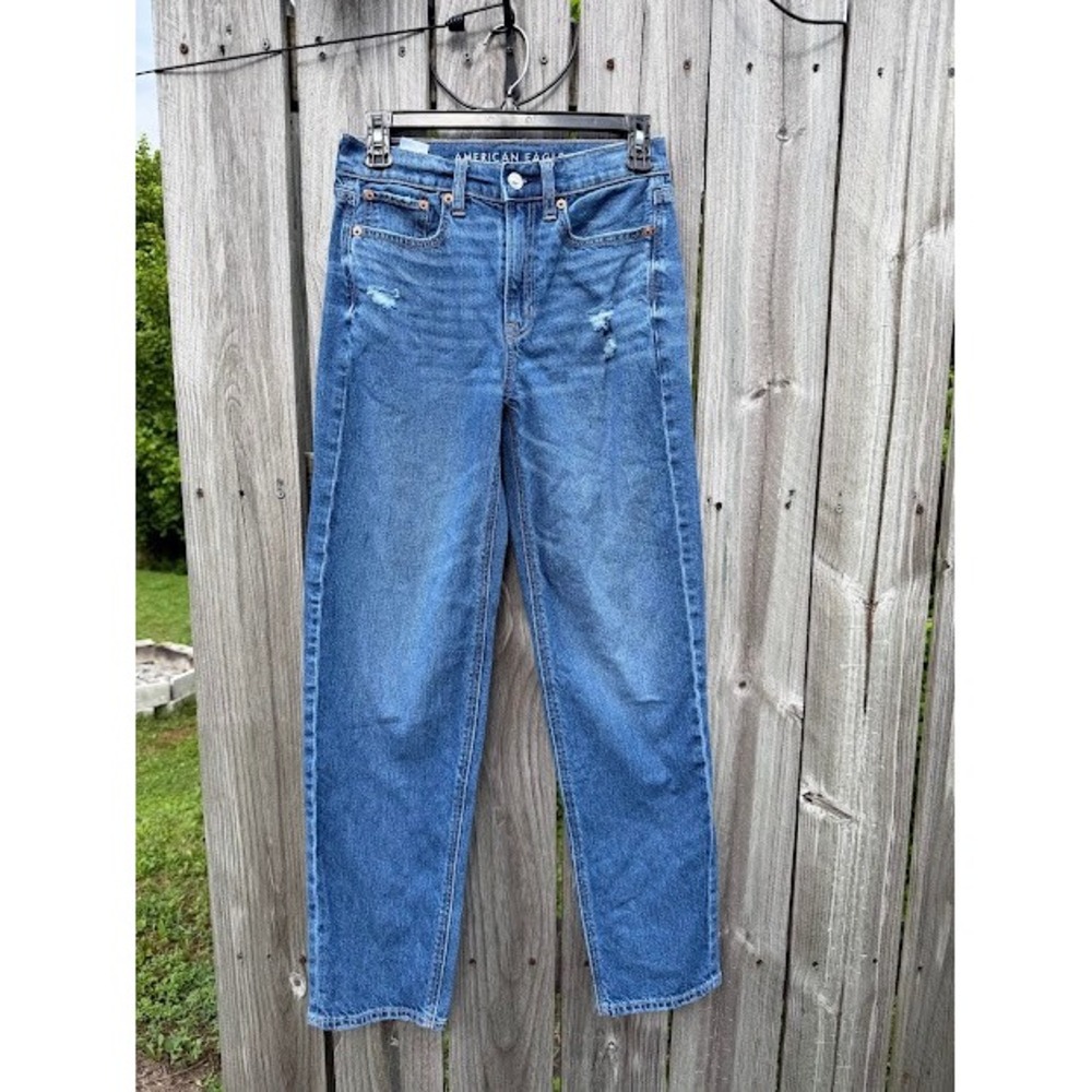 Distressed American Eagle Mom Jeans Womens 00 Blue High Waisted Straight Denim